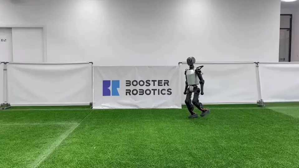Booster T1 — кадр официального видео, изображение 1